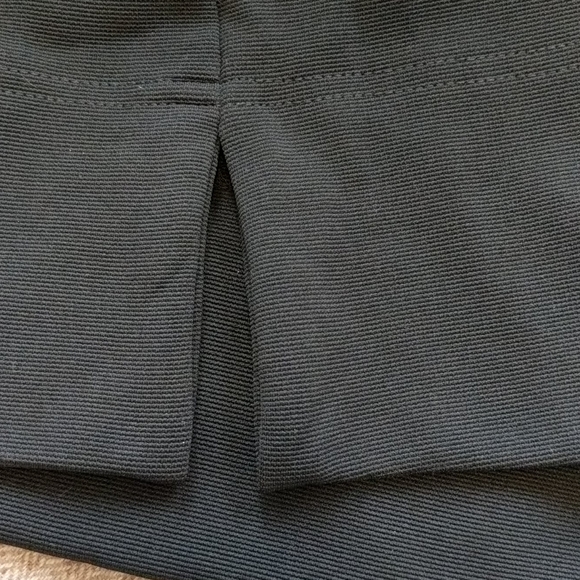 Vintage Blue stretchy black side slit pencil skirt - Picture 4 of 6